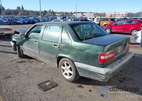 1997 Volvo 850 Gt z USA, uszkodzony, nr VIN YV1LS5548V2384633